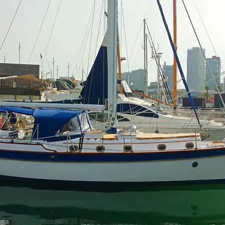 Spacious And Cozy Caribbean Boat In Barcelona Sant Adria de Besos Exterior photo