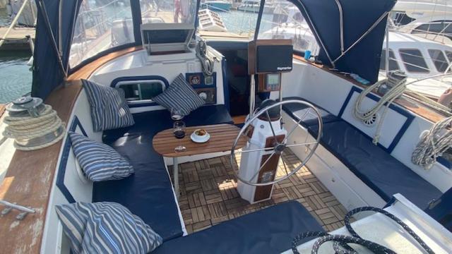 Spacious And Cozy Caribbean Boat In Barcelona Sant Adria de Besos Exterior photo